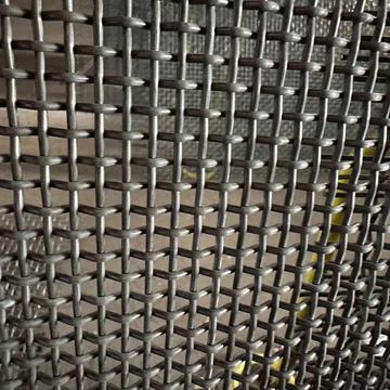 14,0 lyukbőség / 4,00 drótvastagság x 1050mm széles ACÉL (RUGÓACÉL)