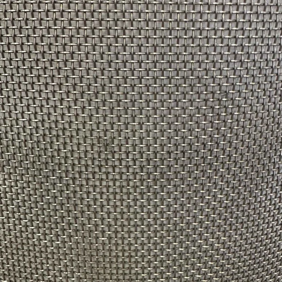 1,75 lyukbőség / 0,32 drótvastagság x 1500mm széles ROZSDAMENTES