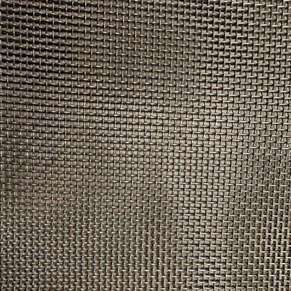 2,36 lyukbőség / 0,90 drótvastagság x 1200mm széles ACÉL (LÁGYACÉL)