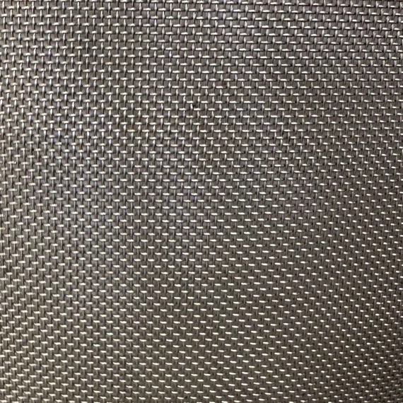 0,70 lyukbőség /0,36 drótvastagság x 1530 széles ROZSDAMENTES