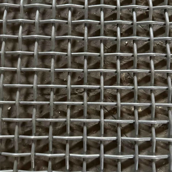 6,00 lyukbőség / 2,50 drótvastagság x1300mm széles ACÉL (RUGÓACÉL)